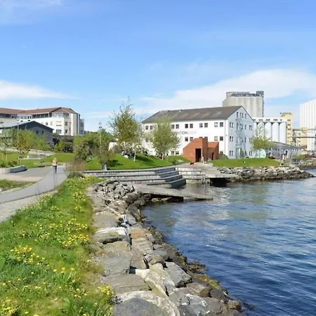 Apartment Wed Conference- Away From Stavanger